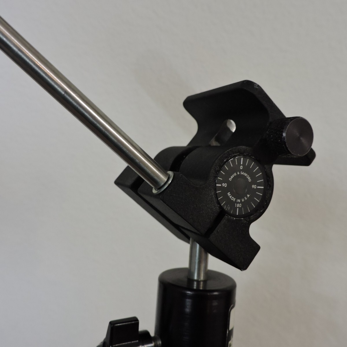 Davis And Sanford Tiffen Model F-10 Fluid Head Tripod | eBay Davis And Sanford Tiffen Model F-10 Fluid Head Tripod | eBay