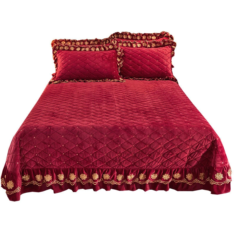 Embroidered Thick Crystal Velvet Bedspread Set Quilted Queen King Size Coverlets - Image 2 of 4