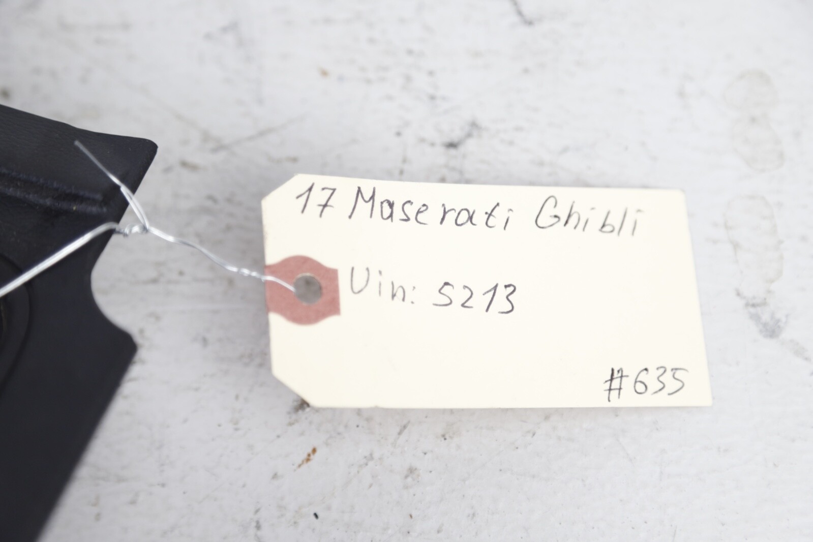 2014-2020 MASERATI GHIBLI TRUNK LATCH LOCK SILL SCUFF PLATE TRIM COVER OEM 52K