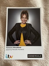 MICHELLE HARDWICK- VANESSA WOODFIELD (EMMERDALE) UNSIGNED  CAST CARD