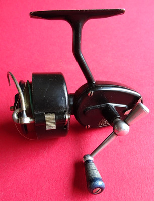 GUTE VINTAGE 3. MODELL MITCHELL (300 GRÖSSE) SPINNROLLE UM 1949/50