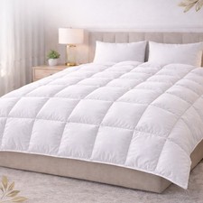 Daunendecke Toronto extra warm, 10 cm Innensteg, Füllung: 90% Daunen 10% Federn