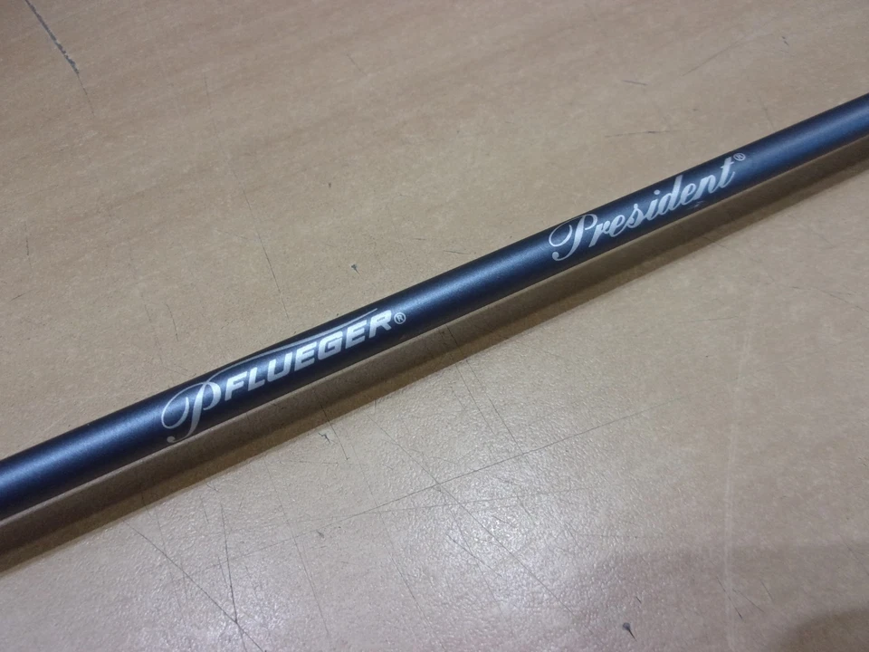 PFLUEGER PRESIDENT 4 foot 8 inch Ultra Light spinning rod - Image 4 of 4