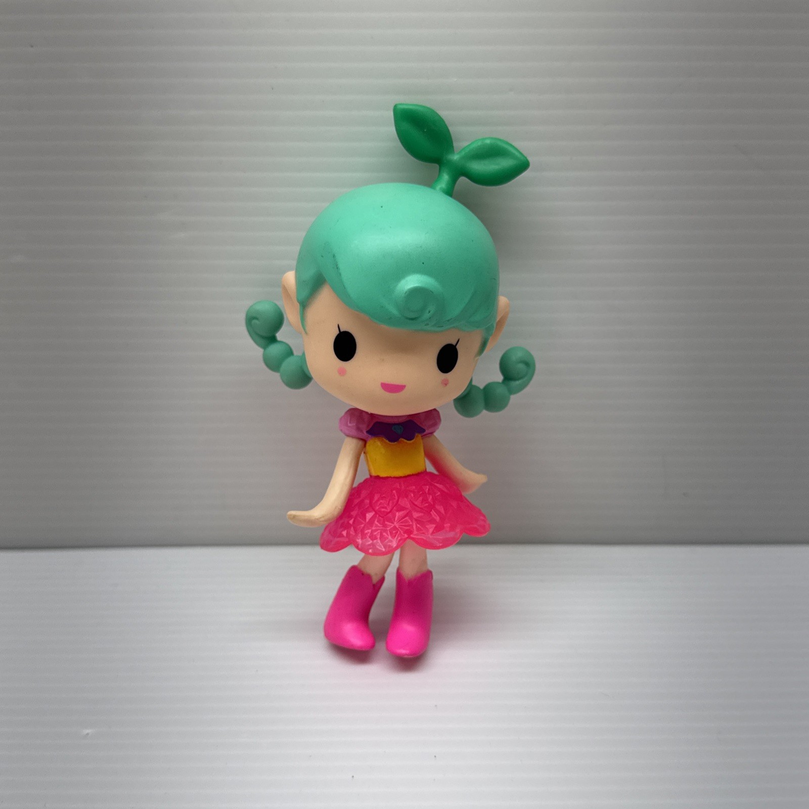 Rare 2016 Barbie Video Game Hero 5.5&Prime; Junior Doll &ndash; Gree