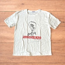 Radiohead the bends T-shirt with front graphic in white. Size M.