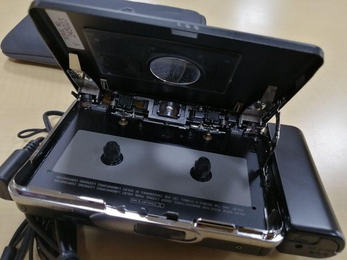 SONY Walkman WM EX808 Cassette Player confirmed to be working - Picture 3 of 4
