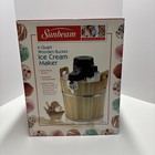 EUC Sunbeam Ice Cream Maker 4 Quart Model FRSBWDBK With Wooden Bucket