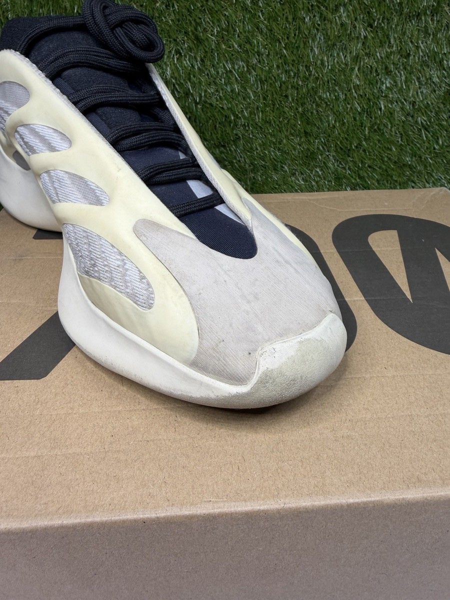 adidas Yeezy Boost 700 V3 Azael Size 11 Mens White Grey Sneakers