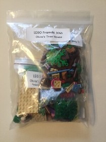 LEGO Friends Olivia's Tree House 3065 (Missing Roof Top and 3 Flowers)