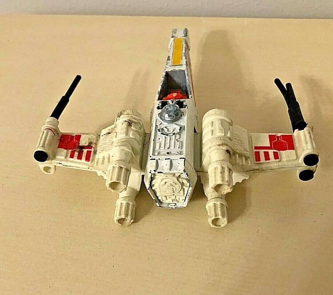 「スター・ウォーズ」Ｘ−ウイングファイター　Kenner社製（1978） 1978 Vintage Kenner Star Wars X Wing Fighter (English