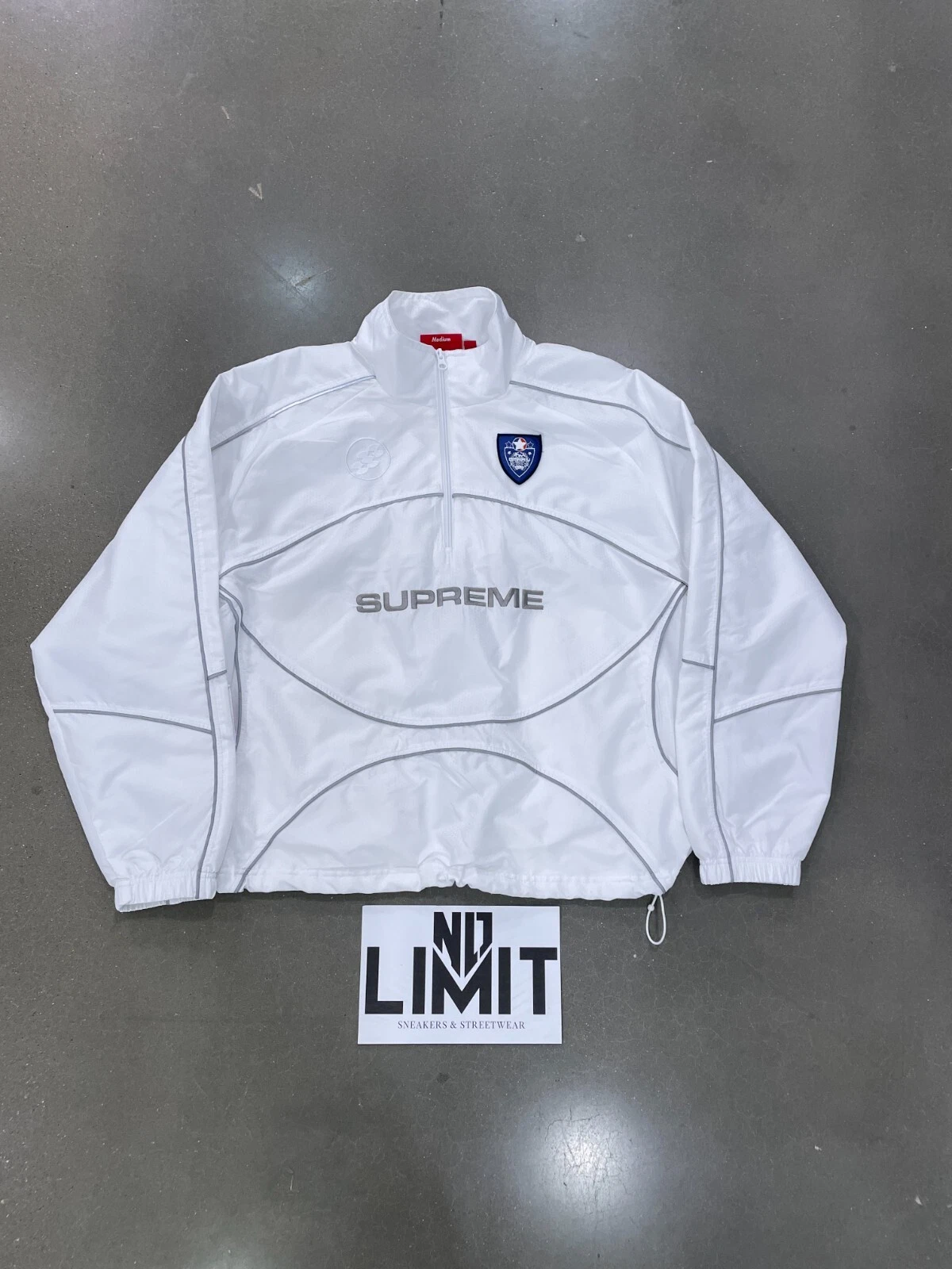 Pull blanc Supreme Reflective Piping NEUF taille M ENVOI RAPIDE