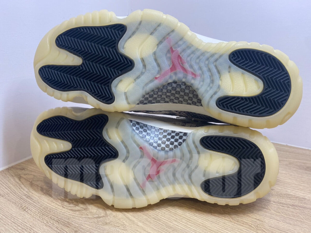 Nike Air Jordan Retro XI 11 Low LE Light Bone Snakeskin Nike Air Jordan Retro XI 11 Low LE Light Bone Snakeskin