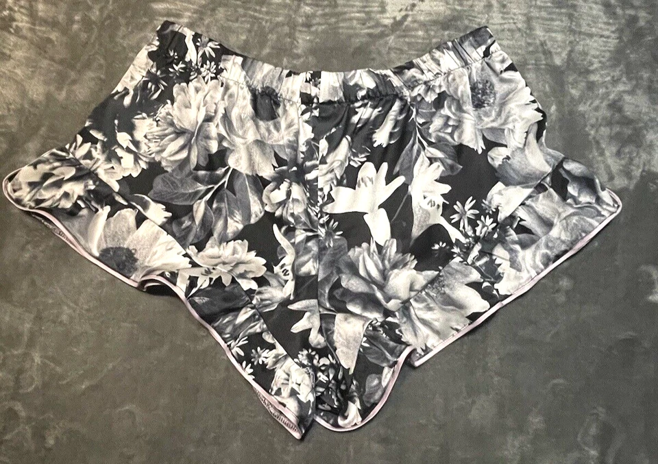 Pantalones Cortos Victoria's Secret Lounge Mujer Talla L Blanco y Negro Rosa Borde Floral Foto 3 de 3