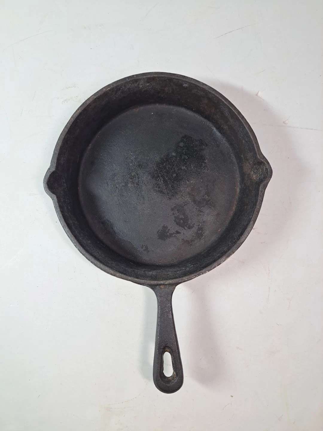 7 7/8" Diameter Cast Iron Skillet With Mountain Logo
Opens in a new window or tab