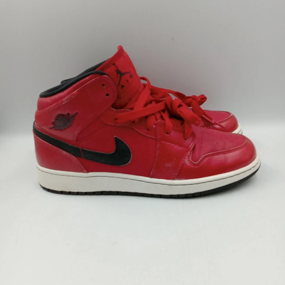 Zapatillas Nike Air Jordan 1 RETRO 2014 MID en ROJO GIMNASIO - Juveniles - Talla 7 EE. UU....202 Foto 2 de 4