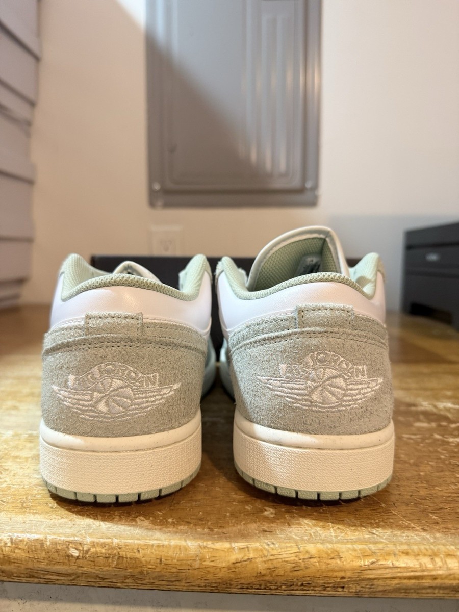 Men's Size 10-Nike Air Jordan 1 Low SE Seafoam FN5214-131 Fast