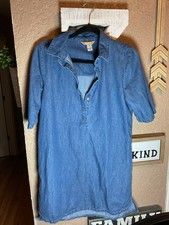 R1893 Women’s Denim Short Sleeve Collar 3 Button Dress Women’s Size Medium