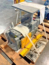 SEW EURODRIVE MC3PLHT03, GEAR REDUCER, Gearbox. 1065/47 rpm, Rating 40 hp.