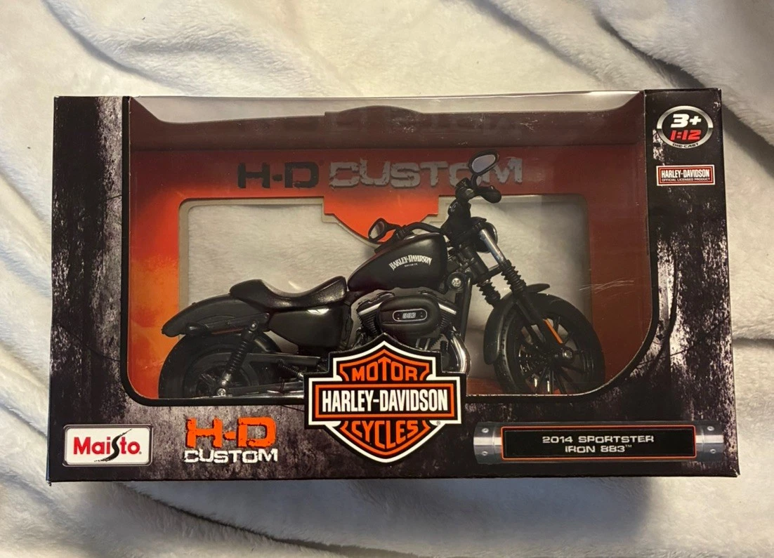 Harley-Davidson Black 1:12 Contemporary Manufacture Diecast