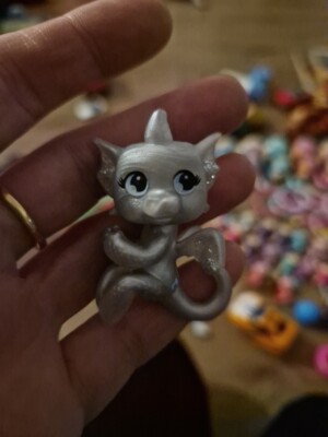 Fingerlings Minis Blind Bag Series 2 SHIMMER Dragon Legendary ULTRA RARE Figur