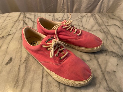 keds type sneakers