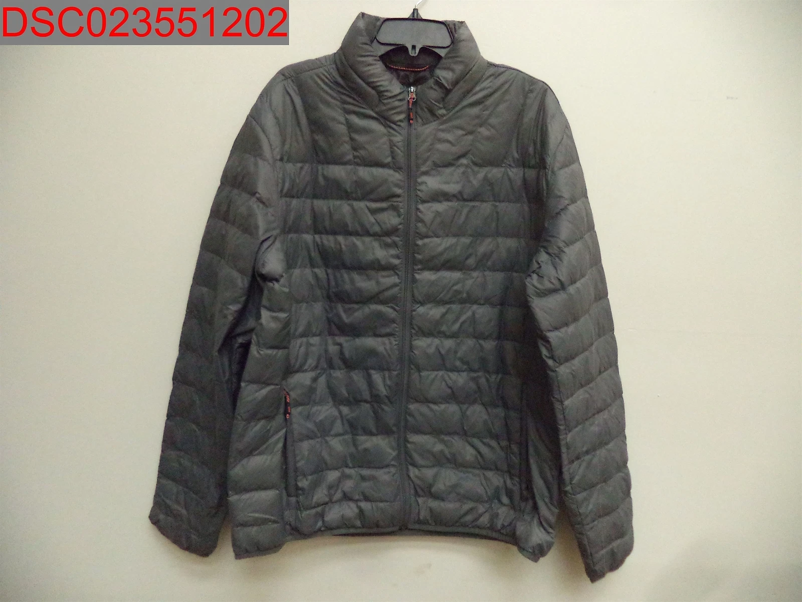 Hawke & Co. Men's Pearl Quilted Packable Nylon Jacket, Size XL, 439045117198