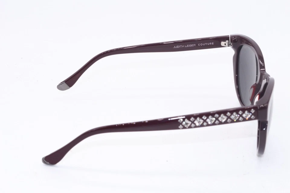 NUEVAS GAFAS DE SOL JUDITH LEIBER COUTURE SER26096 VIRTUOSAS CARMESÍ AUTÉNTICAS 52-19 Foto 3 de 4