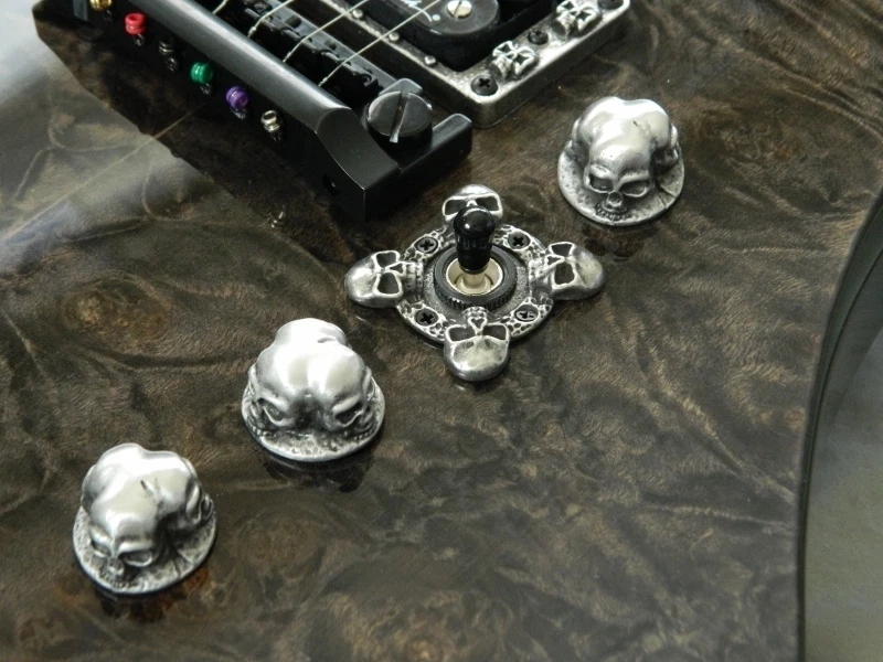 7 PIEZAS DE CALAVERA para guitarra bc rich mockingbird anillos pu perillas interruptor y cubiertas de conector Foto 4 de 4