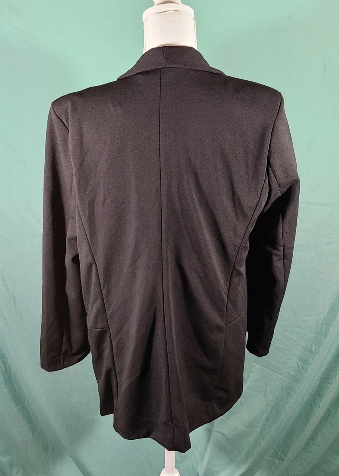 Blazer Boohoo para mujer negro de un solo bolsillo a medida nuevo con etiquetas EE. UU. 10 UK 14 EUR 42 Foto 3 de 4