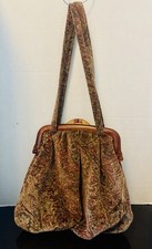 VTG CARPETBAGS OF AMERICA Velour Tapestry Purse With Lucite Clasp 11x12  Boho