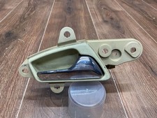 Mercedes-Benz SL R129 1996 Rechts Innentürgriff Innentüröffner vorne FGT5369 Mercedes-Benz SL R129 1996 Rechts Innentürgriff Innentüröffner vorne FGT5369