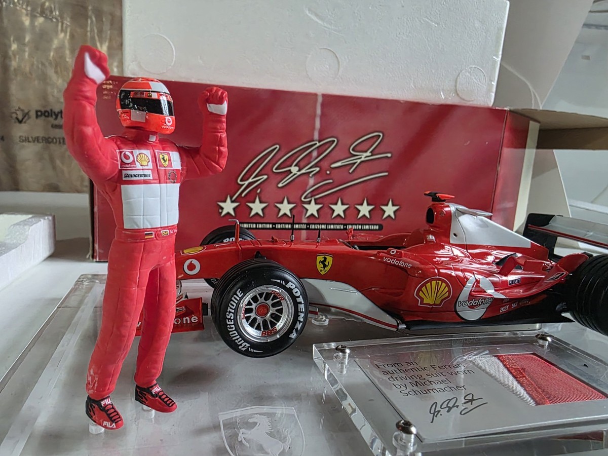 Hot Wheels Mattel - Ferrari - F1 F2004 N1 (75° Winner) 2004