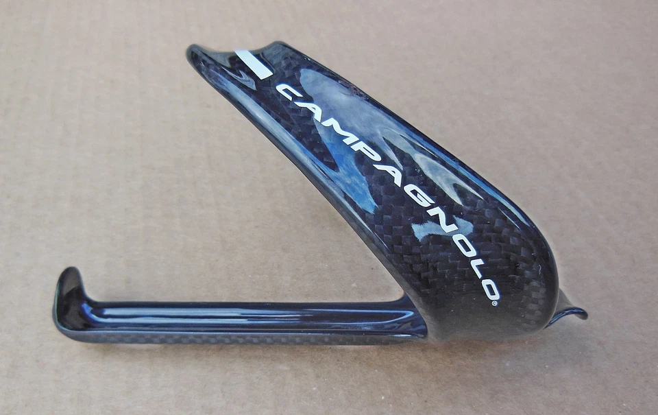 Jaula para botellas de carbono Campagnolo Super Record, negro carbón, 28 g Foto 3 de 4