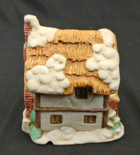 Ceramic China Colonial Village Post Office Snow Christmas Holiday - Picture 3 of 7