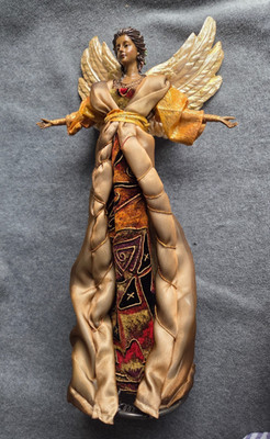 Vtg. Decorative African American Christmas angel figurine with Golden Wings 18''