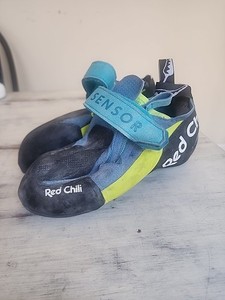 Red Chili Sensor Rock Climbing Shoes Youth Sz 7 Aggressive Downturn Bouldering