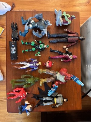 Batman, Star Lord, Riddler, Two Face, Mega-Chin, Cars Lot Various action figure 