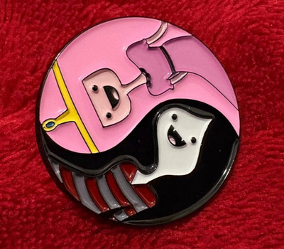 MARCELINE & PRINCESS BUBBLEGUM enamel pin - ADVENTURE TIME - FREE SHIPPING