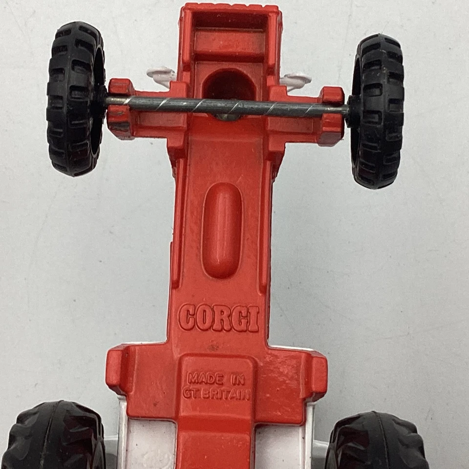 Vintage Corgi Tractor + Grain Elevator Set - Made In Great Britain (T3) NS#8701 - Image 3 of 4