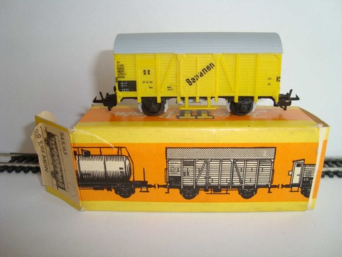 TT - Zeuke_2achs.  Kühlwagen mit Bananen, OVP  (3023) | Zustand: Gebraucht
