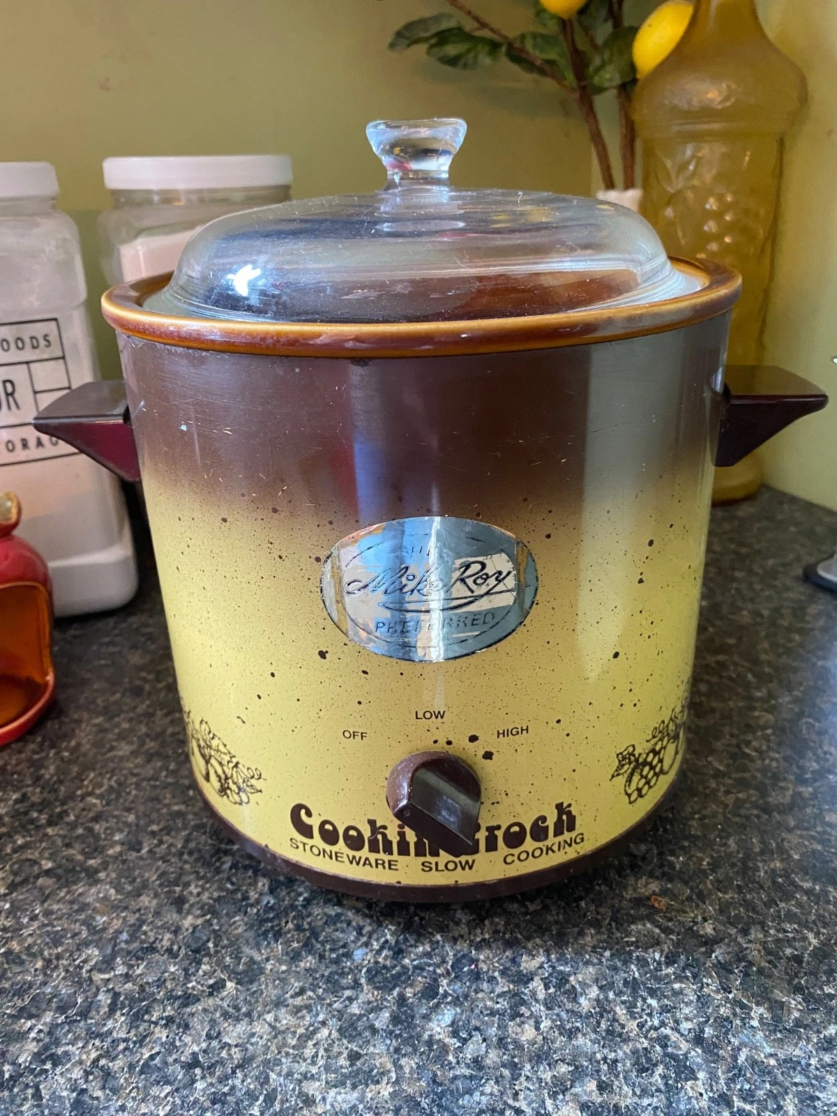 VINTAGE Chef Mike Roy Cookin Crock Pot Slow Cooker Stoneware 3.5qt Works