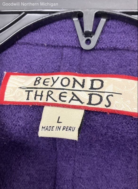 Women's BEYOND THREADS Purple Button Jacket - Siz… - image 7