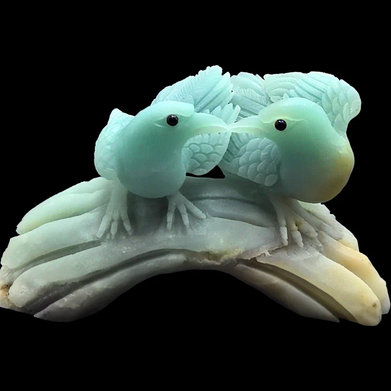 Amazonite spider sculpture back view highlighting fine hand carved textures on body