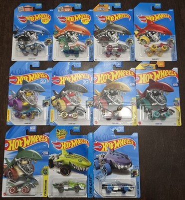 Hot Wheels 2016-25 Treasure Hunt Shark Bite & 2019 Sharkruiser
