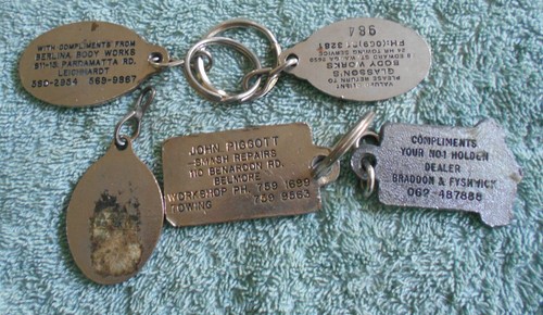 #D639. TWENTY(20) MOTOR VEHICLE, MOTOR CYCLE etc KEYRING, PENDANT etc - Picture 2 of 8