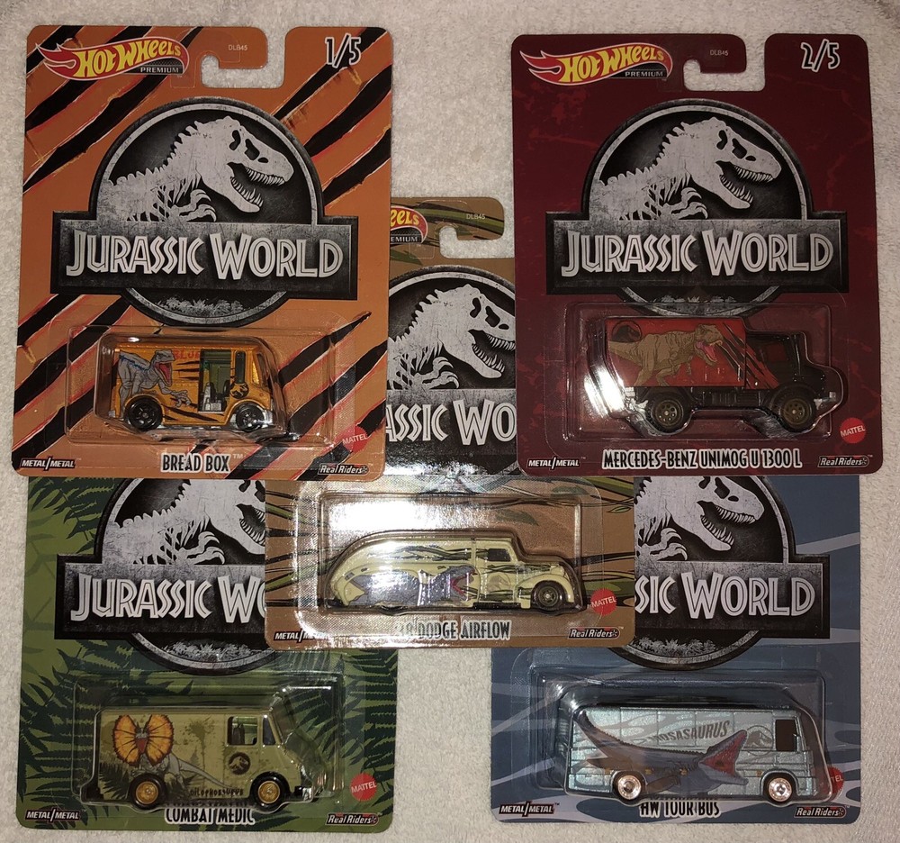 Hot Wheels 2022 Jurassic World Premium 5-Piece Diecast Vehicle Set Brand New  