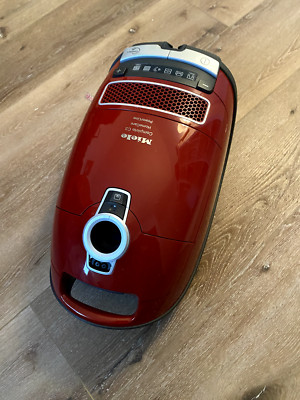 Miele Complete C3 Homecare PowerliCanister Vacuum Cleaner with Filter (red)