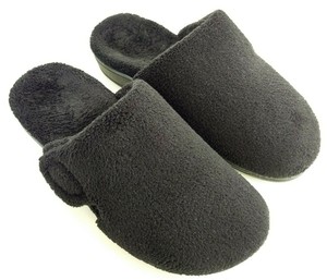 vionic slippers size 9