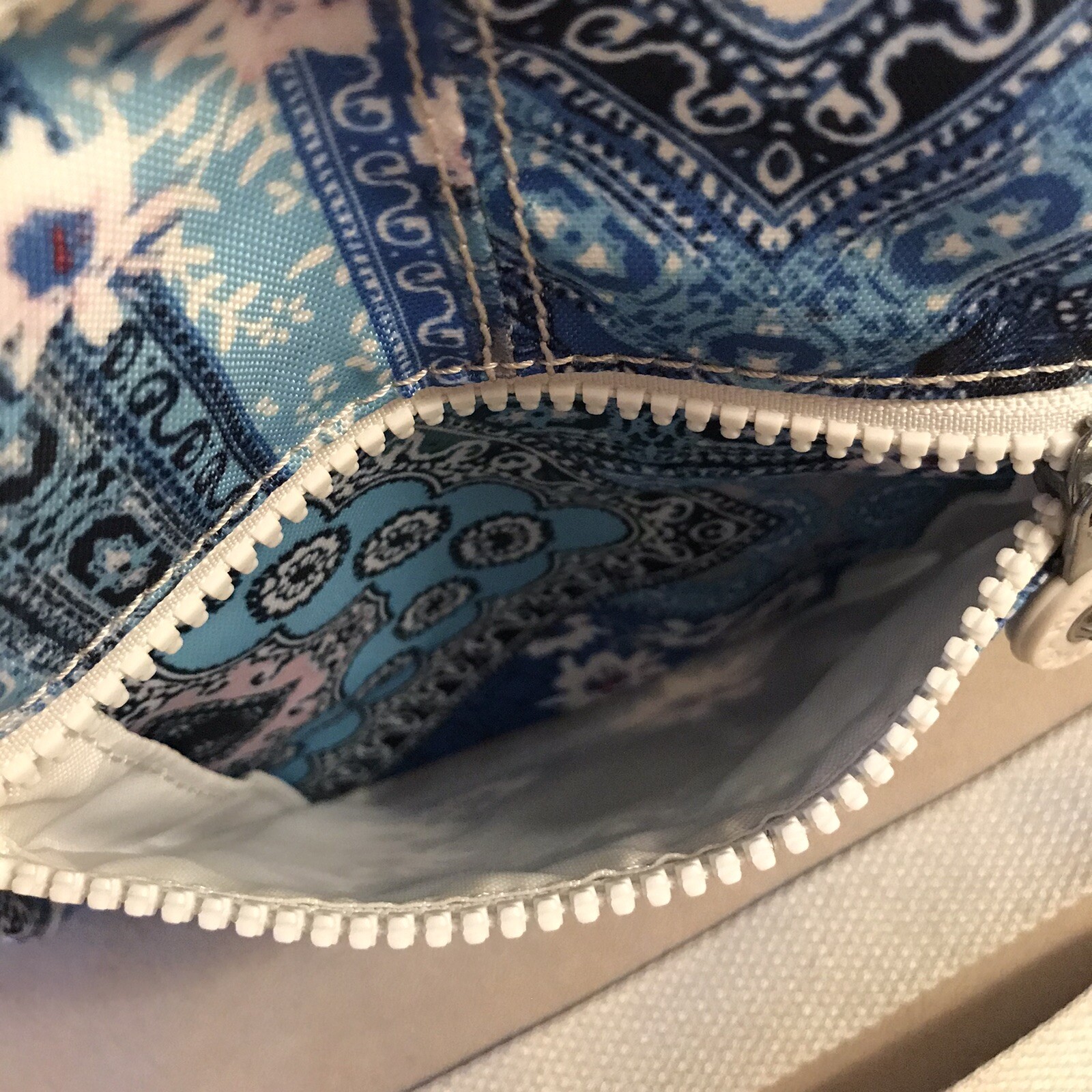 Kipling Wes Pretty Patchwork - image 3