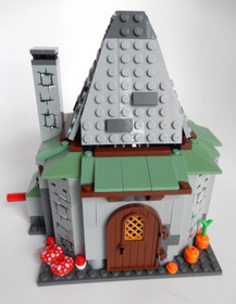 Lego 4738 Hagrid's Hut (3rd edition) Harry Potter 100% Complete
